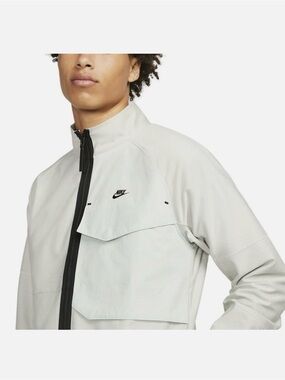 Nike Sportswear Dri-FIT Tech Pack Men's Unlined Track Jacket Grey